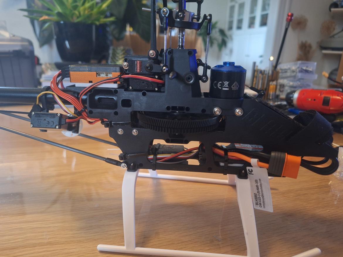 Helikopter Blade 330s billede 13