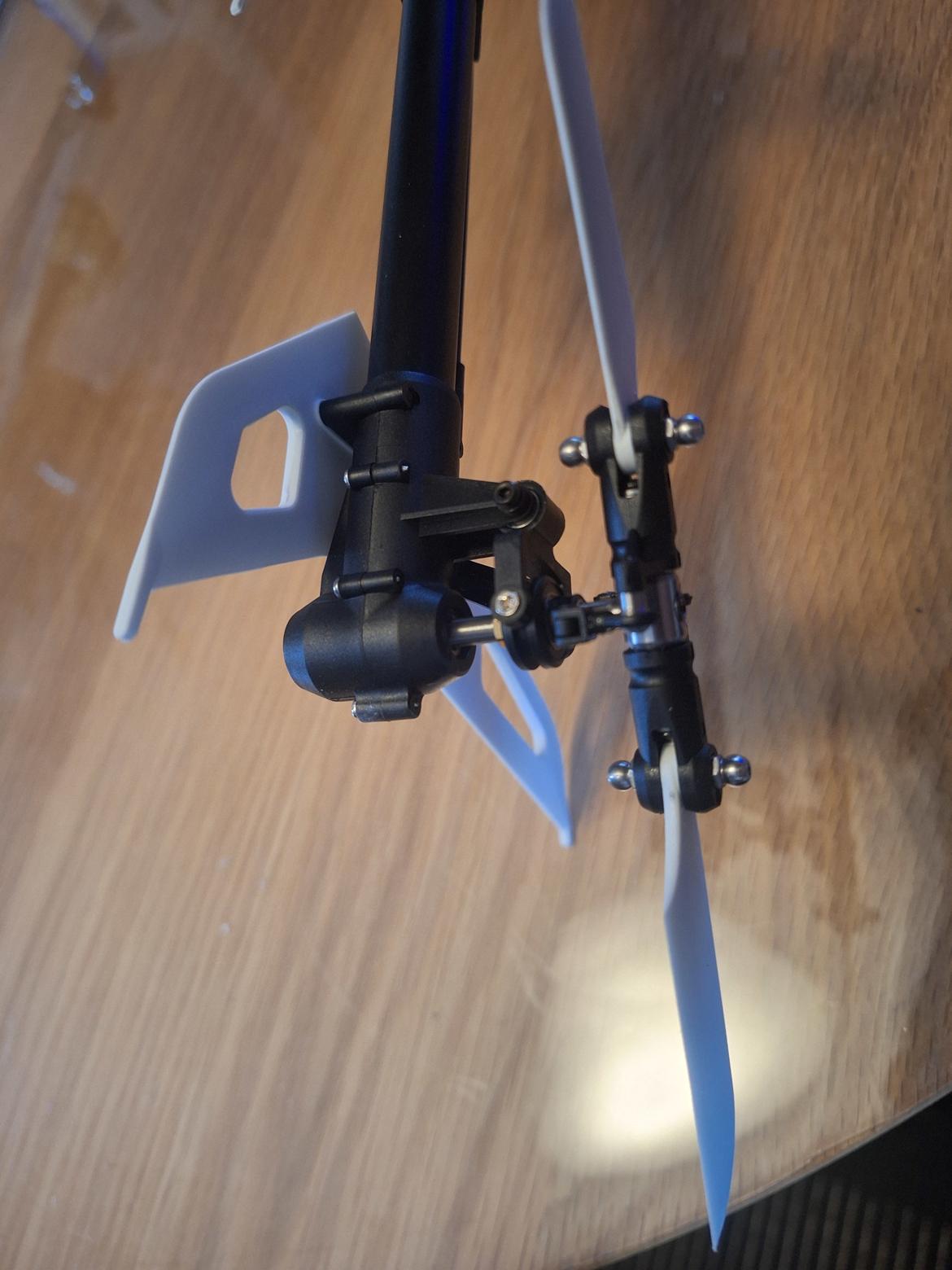 Helikopter Blade 330s billede 14