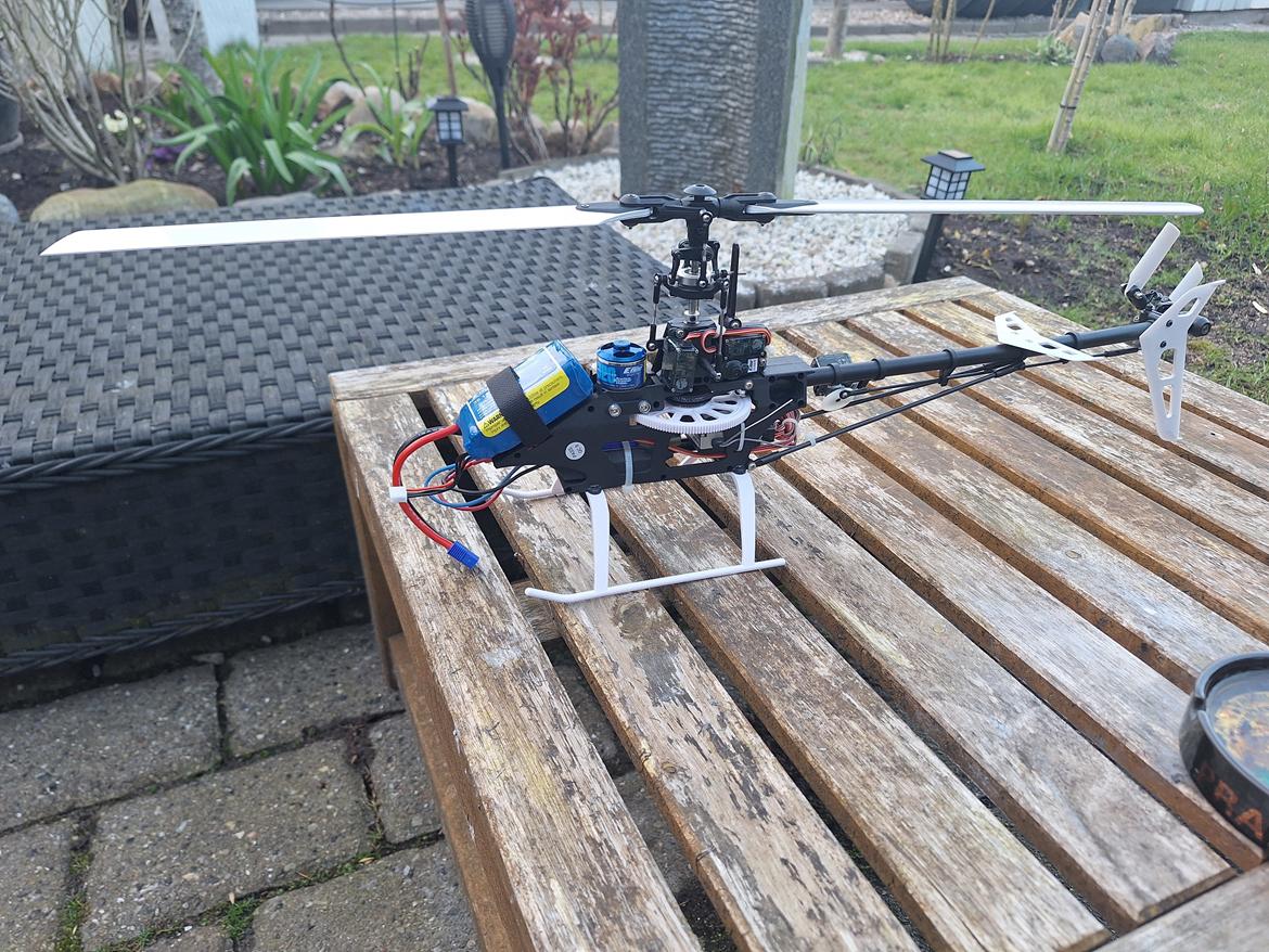 Helikopter Blade 300 x billede 3