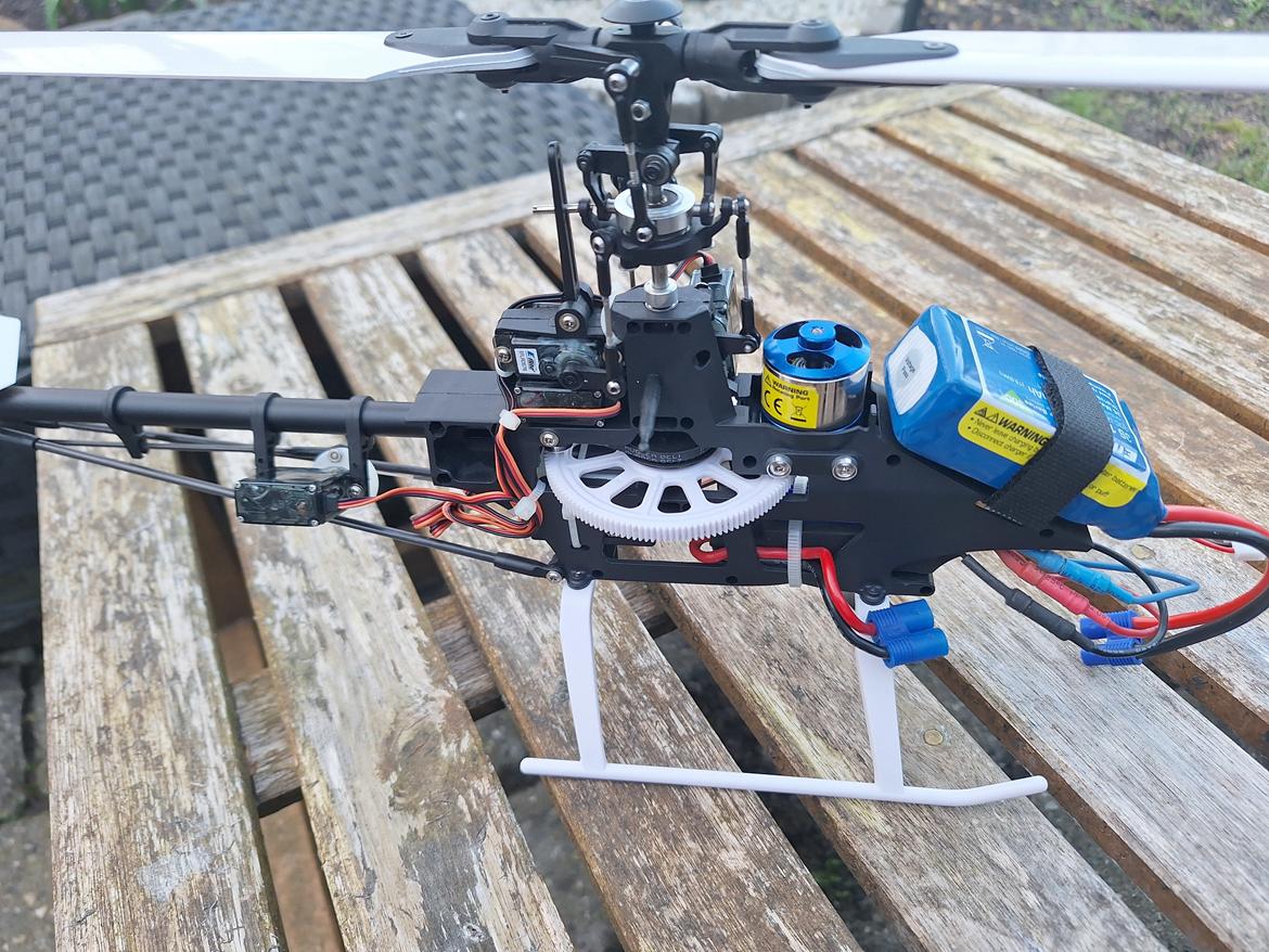 Helikopter Blade 300 x billede 7