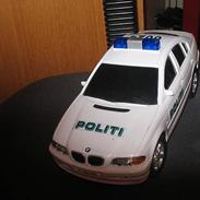 Bil Bmw ( POLITI )