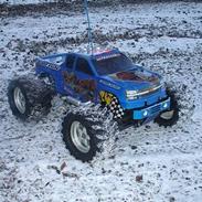 Off-Roader Traxxas T-maxx TRX 2,5