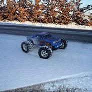 Off-Roader Traxxas T-maxx TRX 2,5