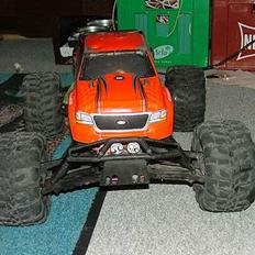 Off-Roader Savage 25