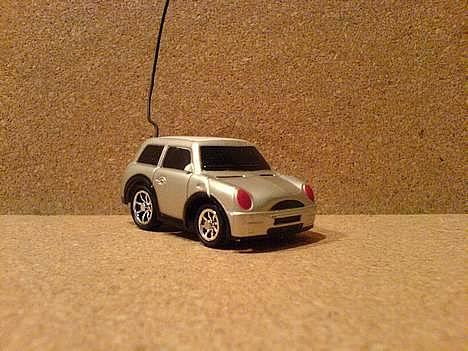 Bil Mini Cooper. "Micro" - Jens tager sin mini cooper. og er ude og køre stærkt. billede 17