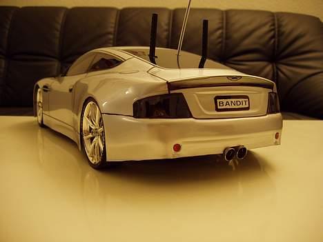 Bil Aston Martin Vanquish billede 4