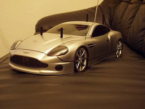 Bil Aston Martin Vanquish billede 8