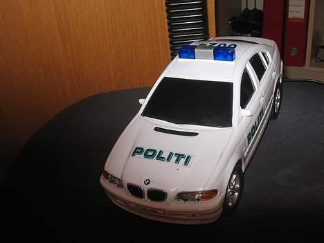 Bil Bmw ( POLITI ) - Forfra.. billede 2