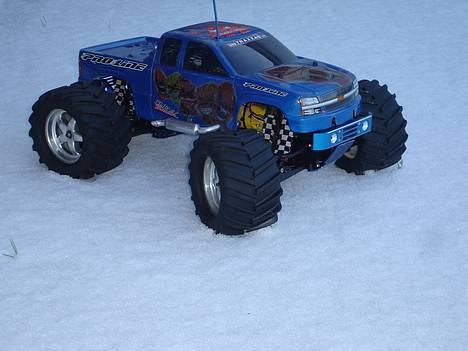 Off-Roader Traxxas T-maxx TRX 2,5 billede 1