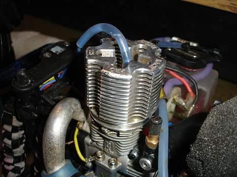 Off-Roader Traxxas T-maxx TRX 2,5 - Her kan man se mit NOVA køletårn billede 11