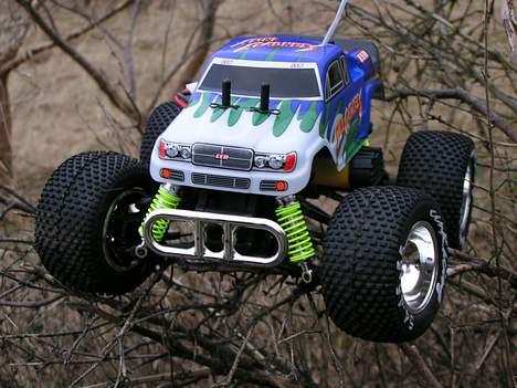 Truck Cen Mini Madness - Mini Madnes´en set forfra, i nogle græne billede 17