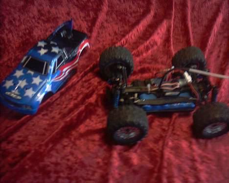 Truck associated 1-18 rtr model billede 3