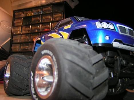 Off-Roader A-Tech,  Mini Monster  - front view billede 5