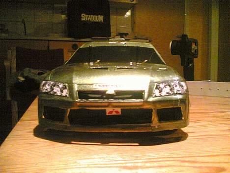 Bil HBX Mitsubitshi Evo VII - så fik jeg malet ruderne billede 17