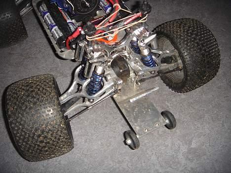 Off-Roader Traxxas E-maxx billede 3