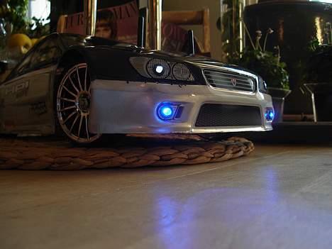 Bil lexus is 200 billede 4