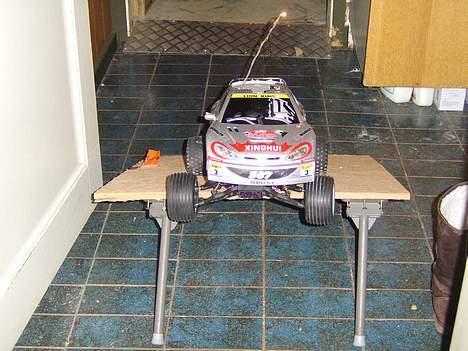 Off-Roader cen fun factor st2 - en  træplade med slå ud ben den bruger vi når der skal hoppes højt  billede 19