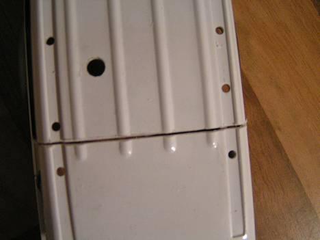 Bil Toyota Land Cruser - Så begyndes der på at skære i taget billede 9