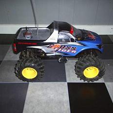 Off-Roader hbx bonzer big foot