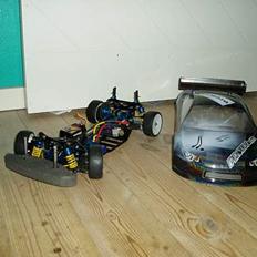 Bil Tamiya TRF414m2 !!!SOLGT!