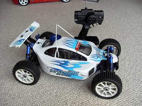 Buggy Kyosho Inferno 7,5 Sports billede 1