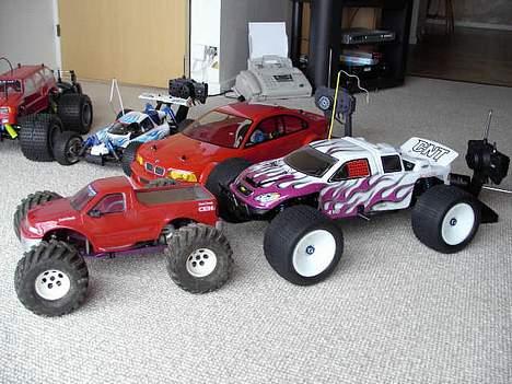 Off-Roader CEN FUN FACTOR (SKODBIL) - Her ses en CEN og 4 Carson nitro biler billede 5