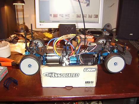 Bil AE TC4 FT - bilen uden karos mmmmmh dejlig mix af kludfiber og alu :D billede 4