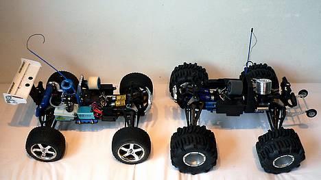 Truck REVO (rock crawler) - sådan kommer den til at se ud med en 27 motor på, her sammen med min vens rc. (Nick / BlackGambler) han har mine dæk, og fjedre på. billede 2