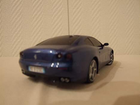 Bil mini-z mr02 billede 2