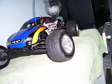 Bil  Traxxas Jato solgt billede 14