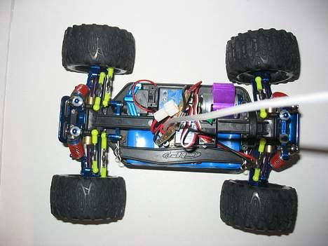 Truck Team Associated RC18MT billede 14