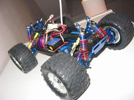 Truck Team Associated RC18MT billede 18