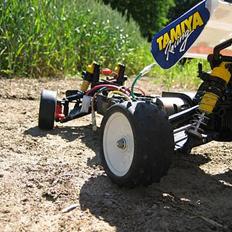 Buggy Tamiya Dirt Thrasher