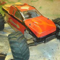 Off-Roader Traxxas Nitro Rustler