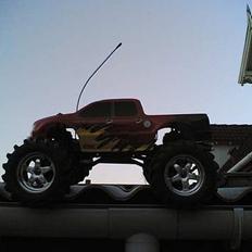 Off-Roader Traxxas E-Maxx SOLGT