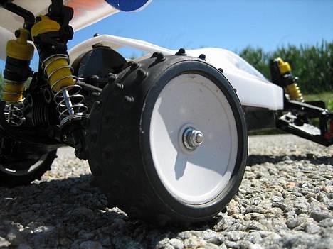 Buggy Tamiya Dirt Thrasher - Pig og disk fælge:) billede 14