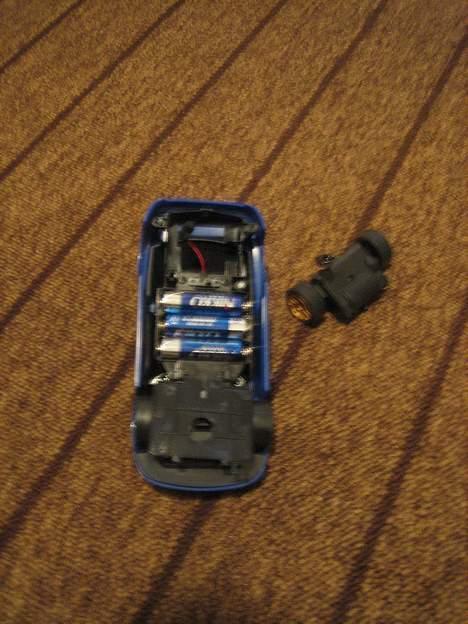 Bil subaru impreza WRC - skifter til den nye motor her. Her kan også ses den gamle motor/std.  billede 16