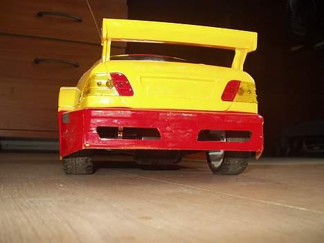 Bil mercedes skrottet billede 9