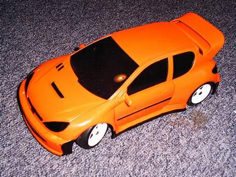 Bil peugeot 206   - Den lavet på en måde så den ligner en DTC bil billede 6