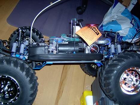 Off-Roader thunder tiger mta4-s28 billede 2