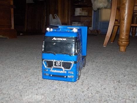 Lastbiler mercedes actros billede 2