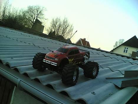 Off-Roader Traxxas E-Maxx SOLGT billede 13