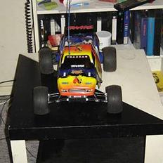 Off-Roader Nitro Rustler