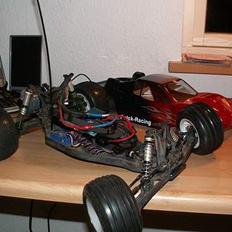 Truck Associated FactoryTeam T4