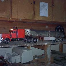 Lastbiler KING HAULER