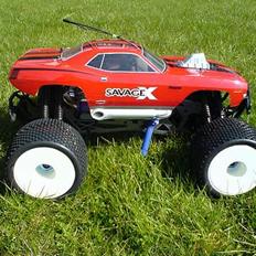 Off-Roader HPI Savage X - Hemi Cuda