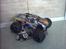 Truck Traxxas Revo TRX 2.5R - Storebror ser ud til at ha "fod" på tingene...