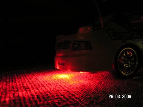 Bil Hbx Evo - Med lys,det er bare diode cykel lygter, i mørke billede 9