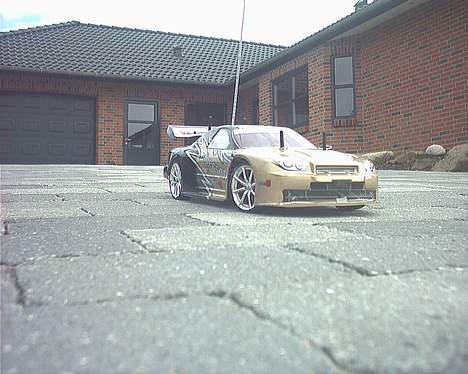 Bil hbx skyline billede 8