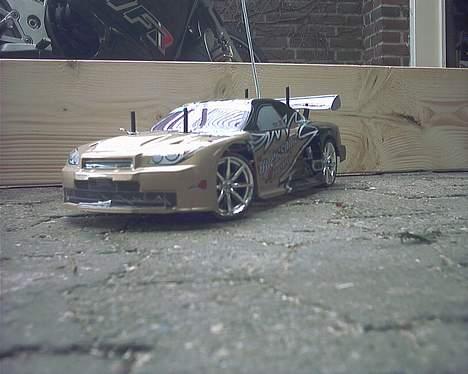 Bil hbx skyline billede 9